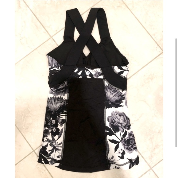 Lululemon Push Your Limits Tank -Size 8 - Picture 3 of 6